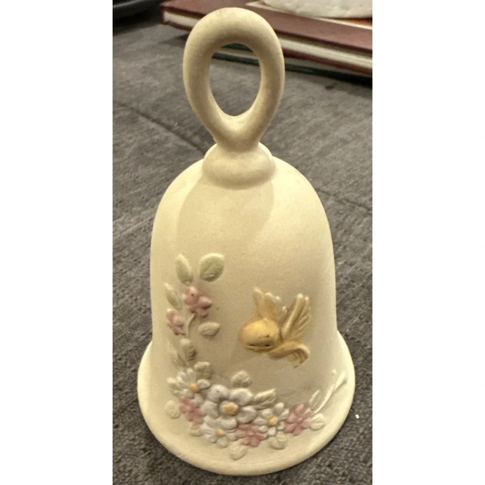 Vintage Cream Bell With Flowers  - 5